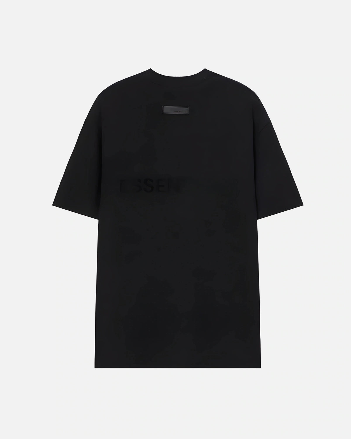 3SSENTIAL BLACK TEE