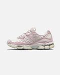 A'ESICS Sneaker 001 Front
