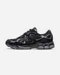 A'ESICS Sneaker 008 Front