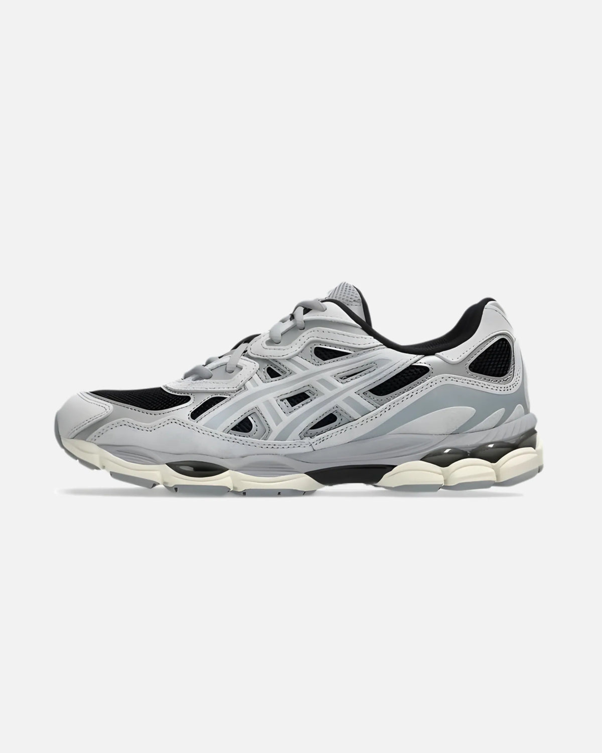 A'ESICS Sneaker 009 Front
