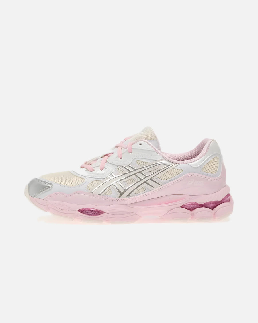A'ESICS Sneaker 011 Front
