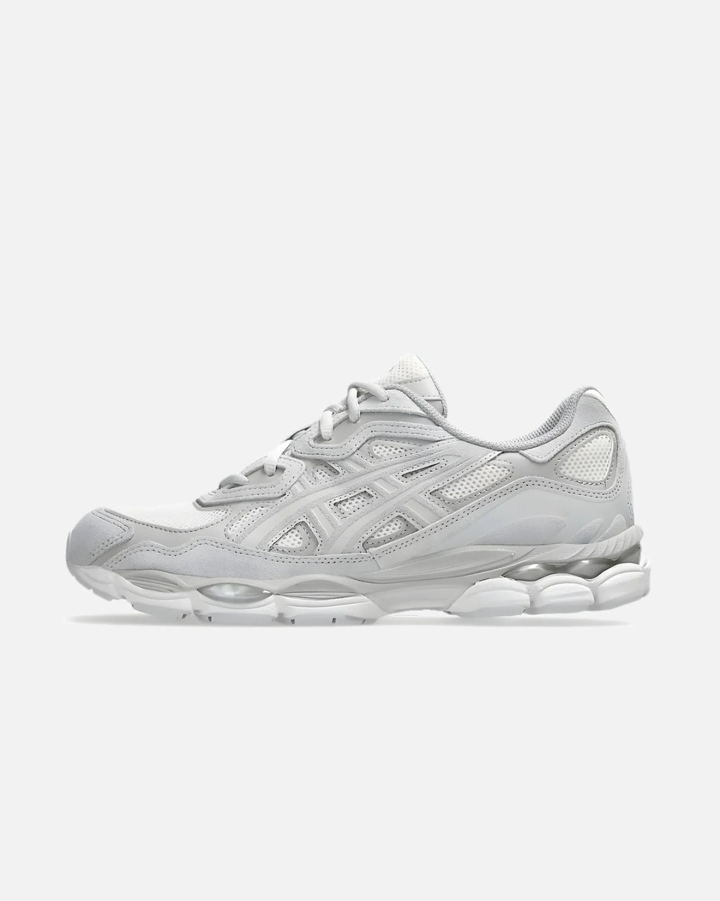 A'ESICS Sneaker 012 Front