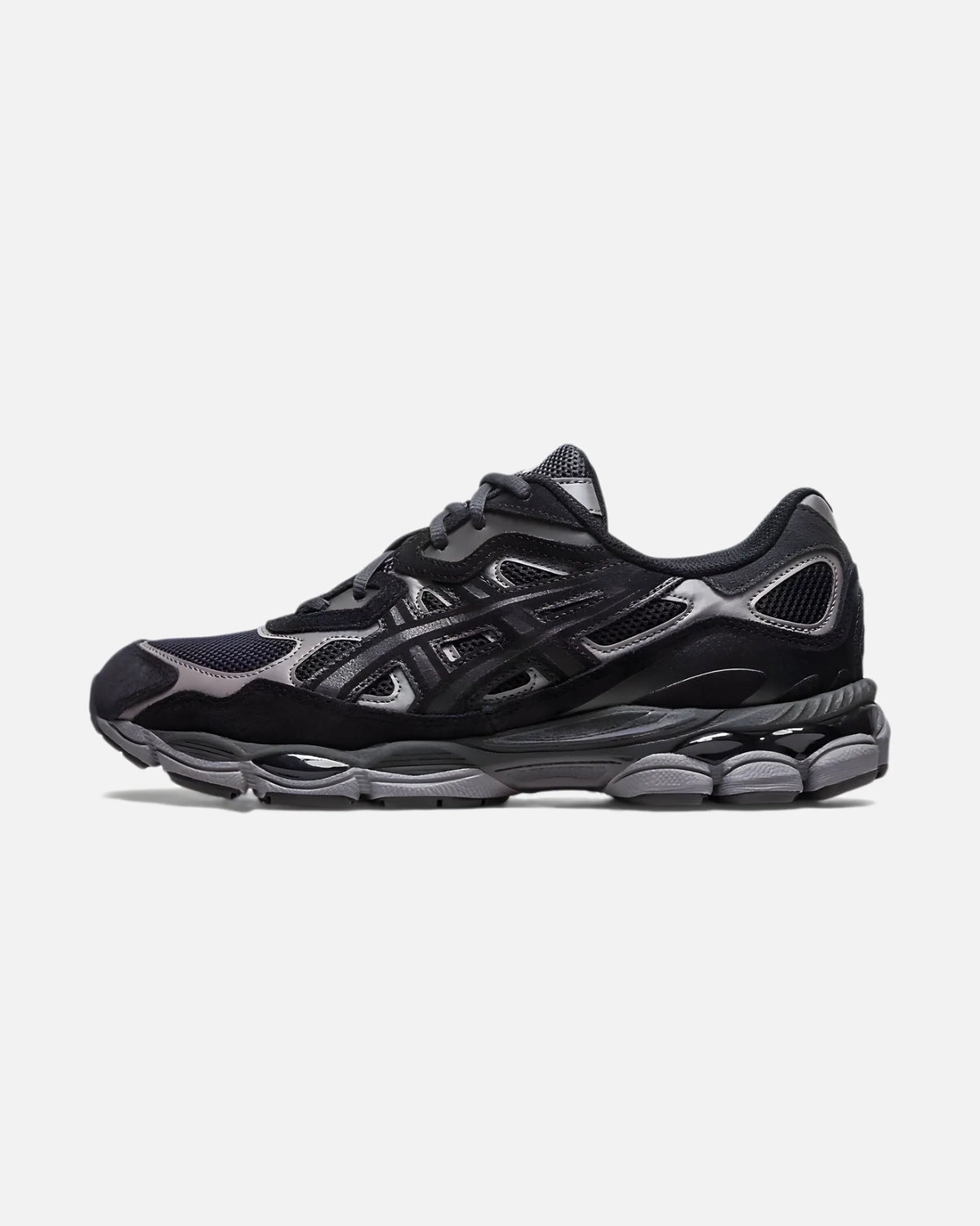 A'ESICS Sneaker 019 Front
