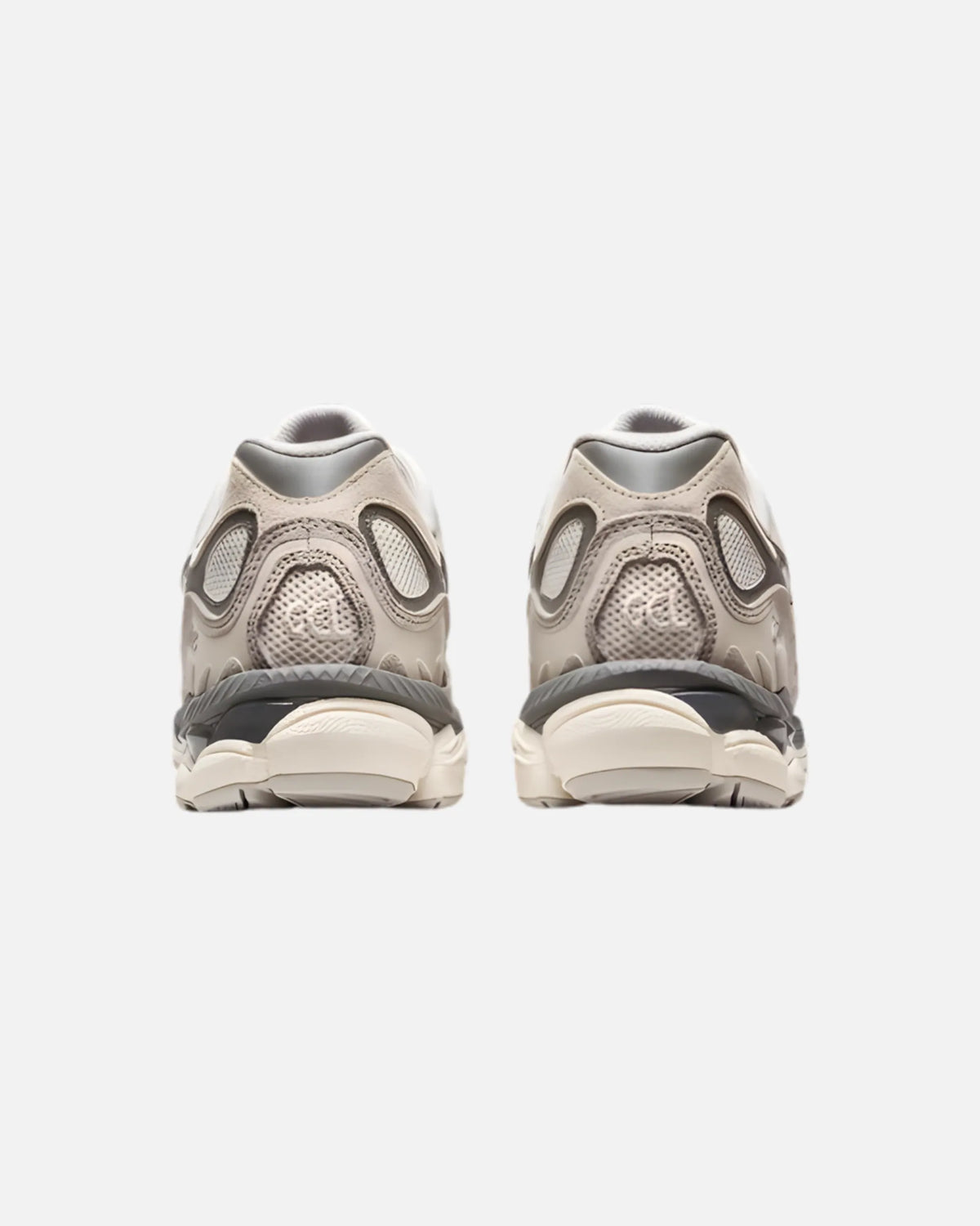 A'ESICS Sneaker 020 Back