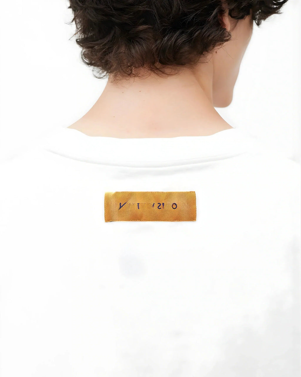 LUIVI Tee 023 Back