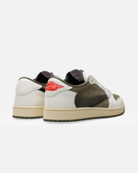 NYEE Sneaker 002 Back